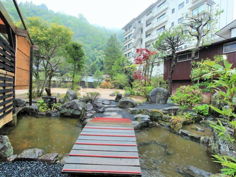 Oyo Ryokan Touenkan Miasa-Onsen Misasa Buitenkant foto